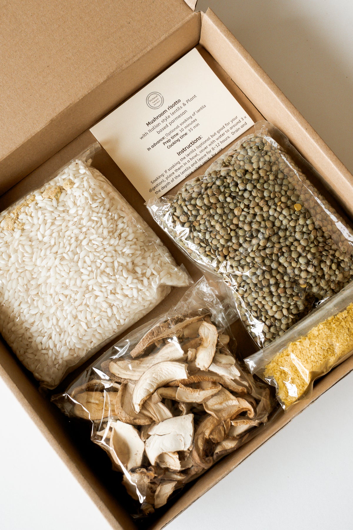 Organic meal kit- Mushroom risotto with Italian style lentils and plant based parmesan 550g